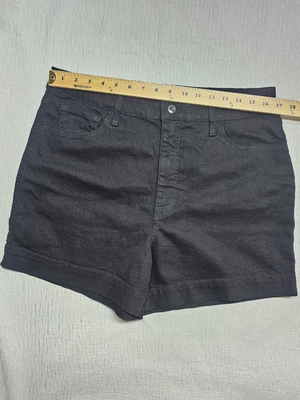 RM by Rebecca Minkoff Women's Relaxed Fit High Rise 90' s Short - Picture 5 of 10